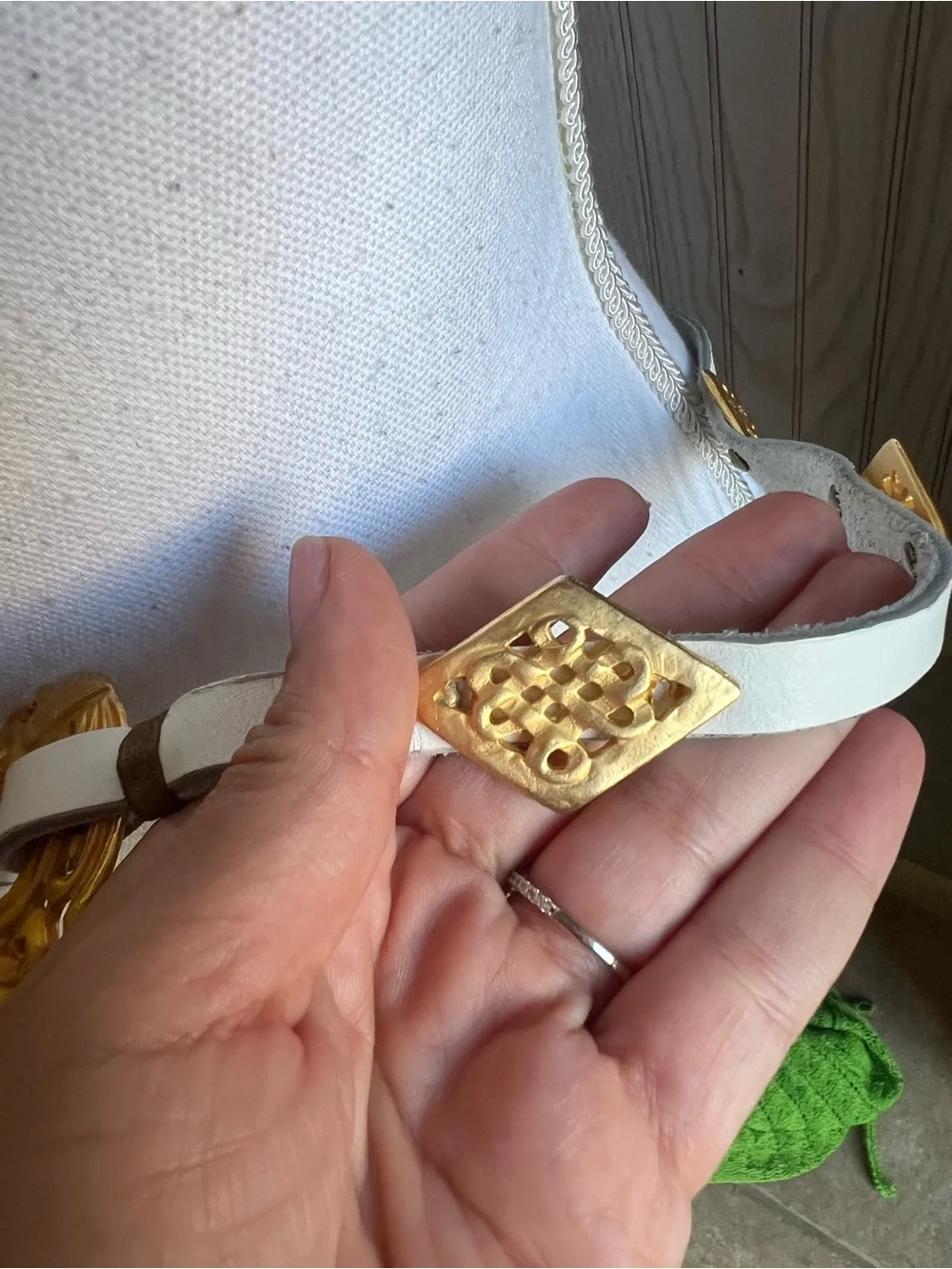 Gold Medallion Detailed Buckle Ivory  Belt
